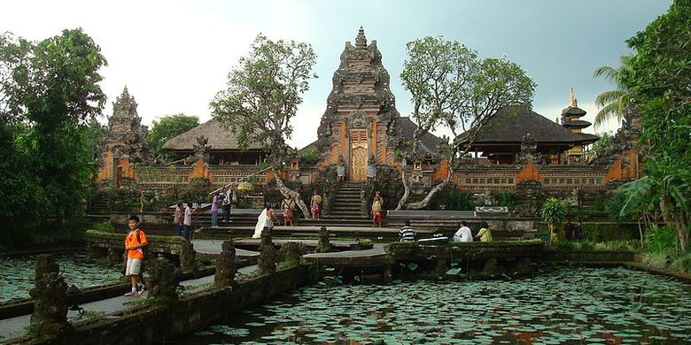 Teori Masuknya Hindu-Buddha ke Indonesia Beserta Tokoh-Tokohnya